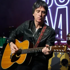 M-7 Johnny Marr Custom & Special Editions|0000/M - Grand Auditorium